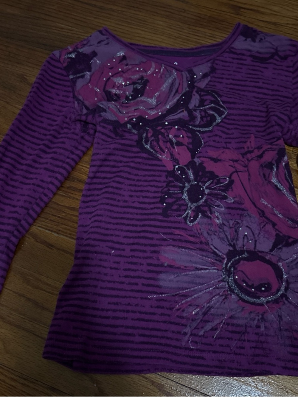 Nicole Miller Purple Floral Long Sleeve Tee